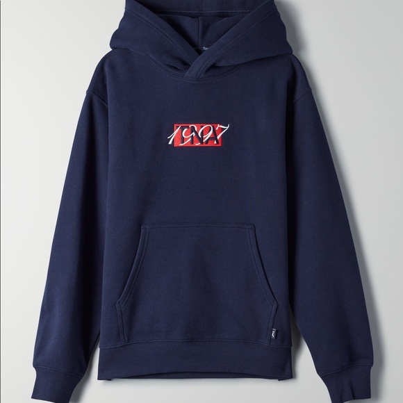 Aritzia TNA Perfect Hoodie - Picture 4 of 6